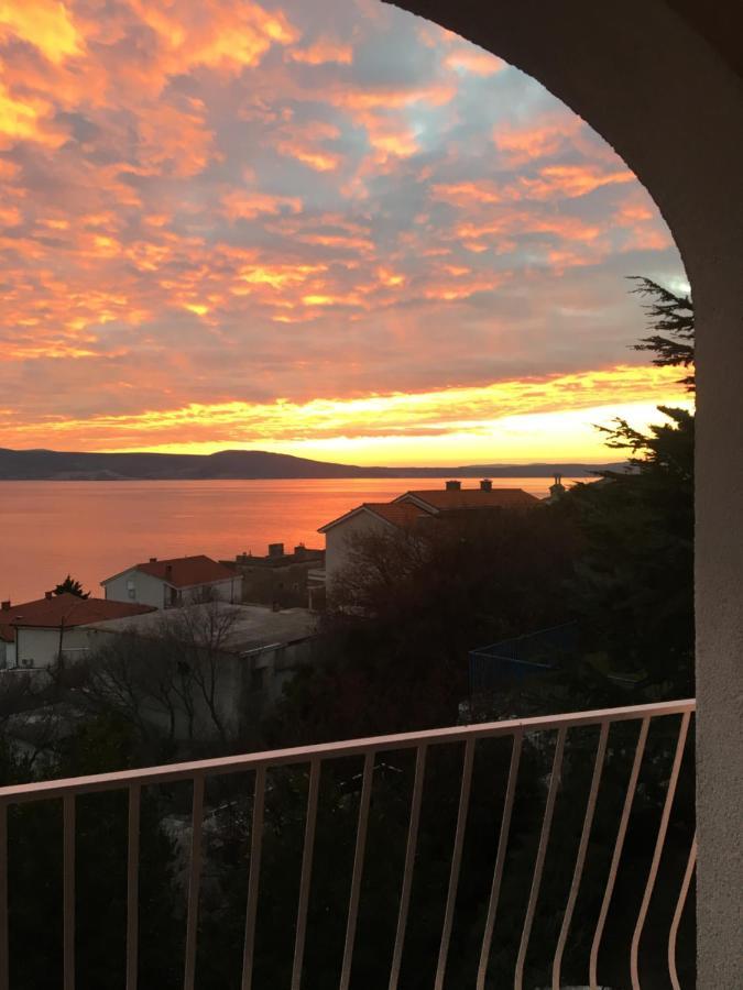 Die Appartements Glavas,Eckwohnunge Fuer 2 Personen Novi Vinodolski Esterno foto