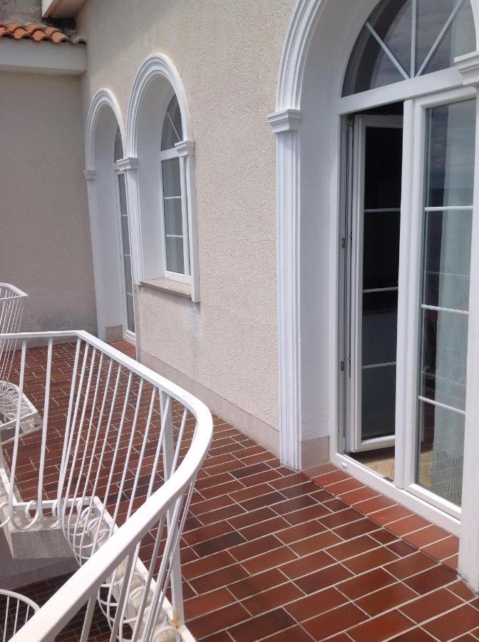 Die Appartements Glavas,Eckwohnunge Fuer 2 Personen Novi Vinodolski Esterno foto